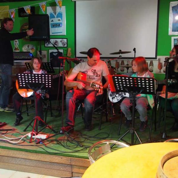 As Guitare soirée concert guitare du 28 mai 2013